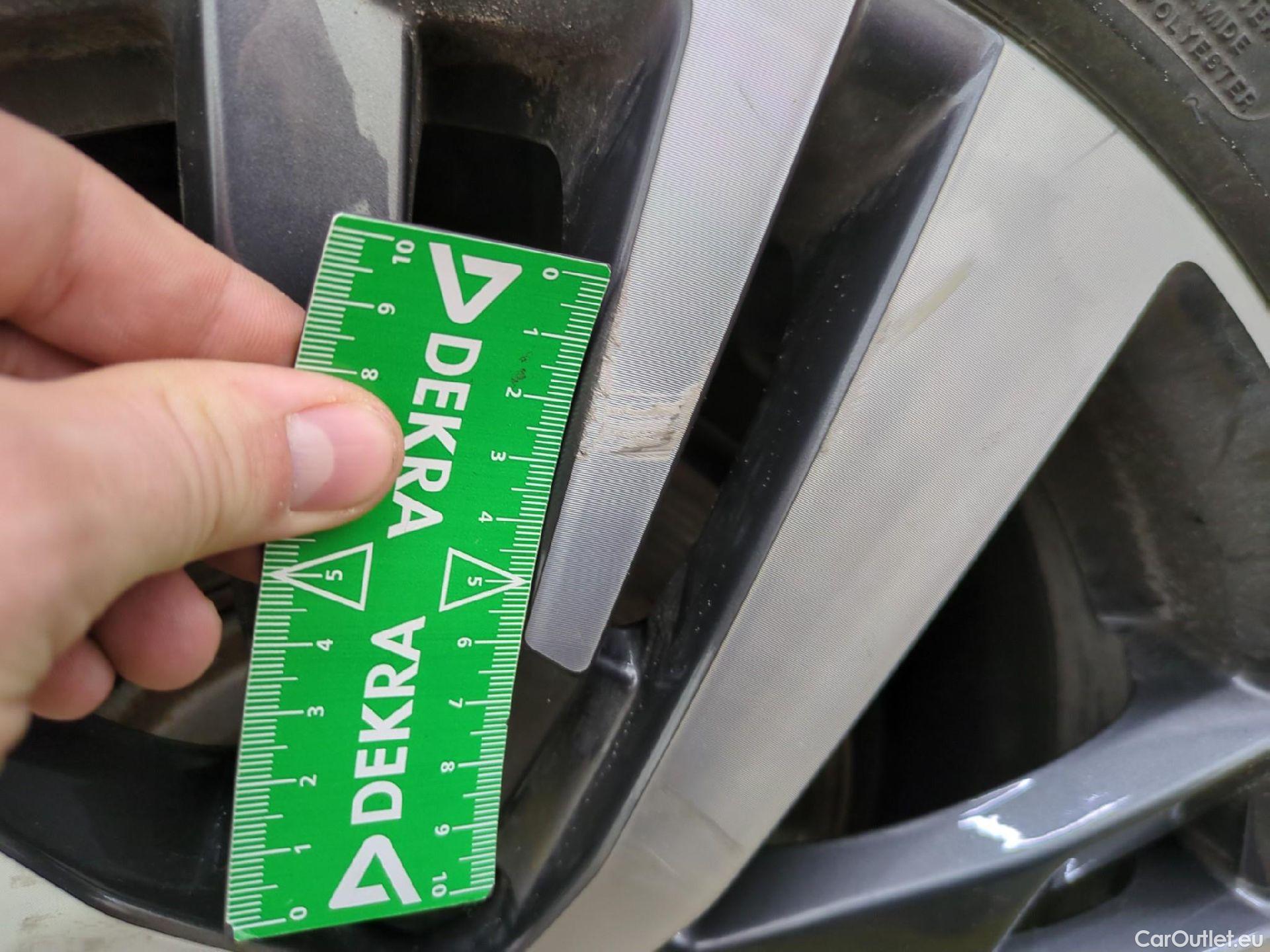  Peugeot  3008  II Allure Pack 1.2 PureTech 130CV BVA8 E6d #19