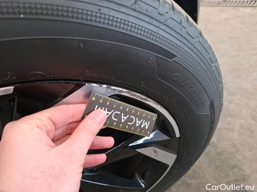  Nissan  Juke NISSAN  2019 5P Crossover Hybrid 143 Business #8