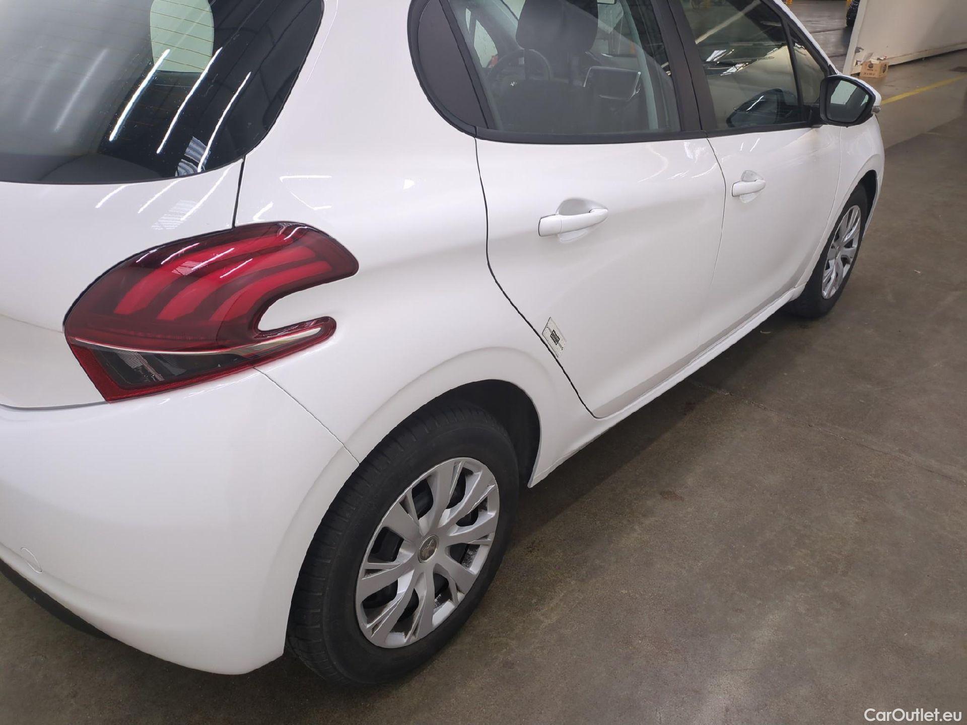  Peugeot  208 PEUGEOT  Affaire VU 5p Berline BlueHDi 100 ¤6.c S&S PREMIUM PACK #13