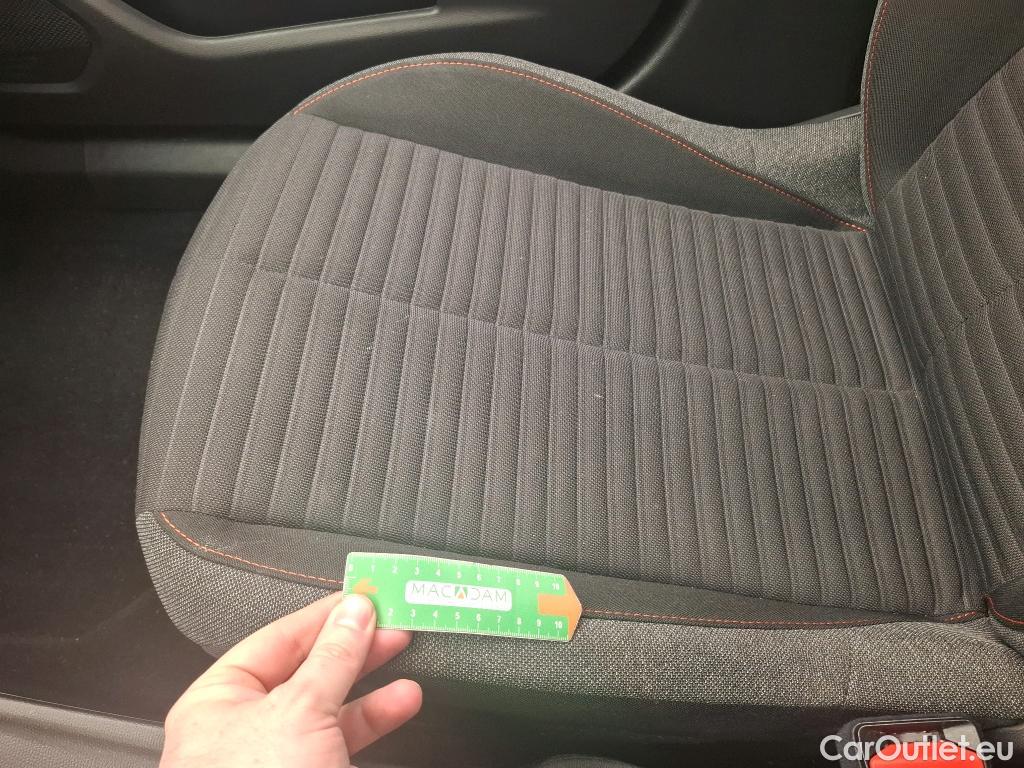  Peugeot  2008  Active Pack 1.5 HDi 110CV BVM6 E6d #26