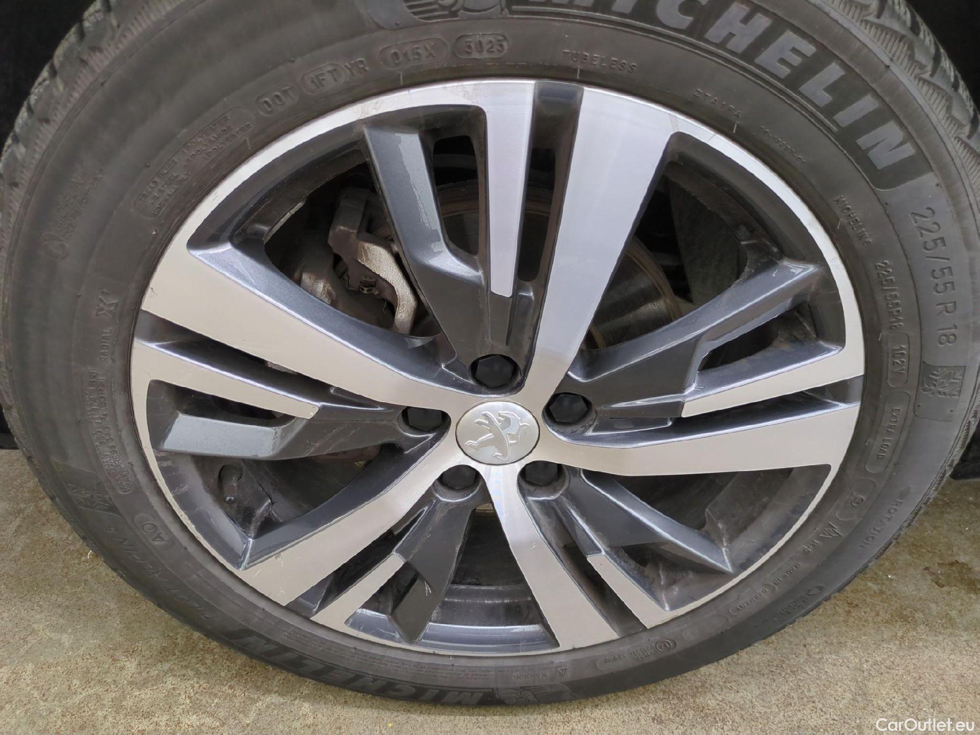  Peugeot  3008  II Allure Pack 1.2 PureTech 130CV BVA8 E6d #16