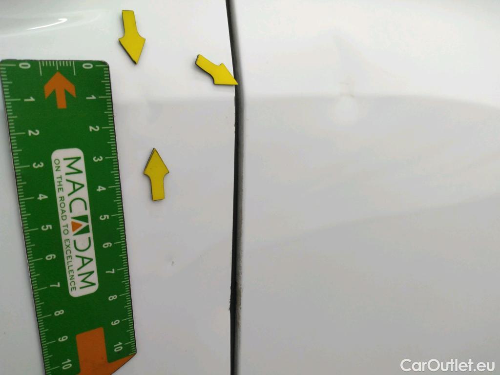  Peugeot  208  Premium 1.5 HDi 100CV BVM6 E6d #34