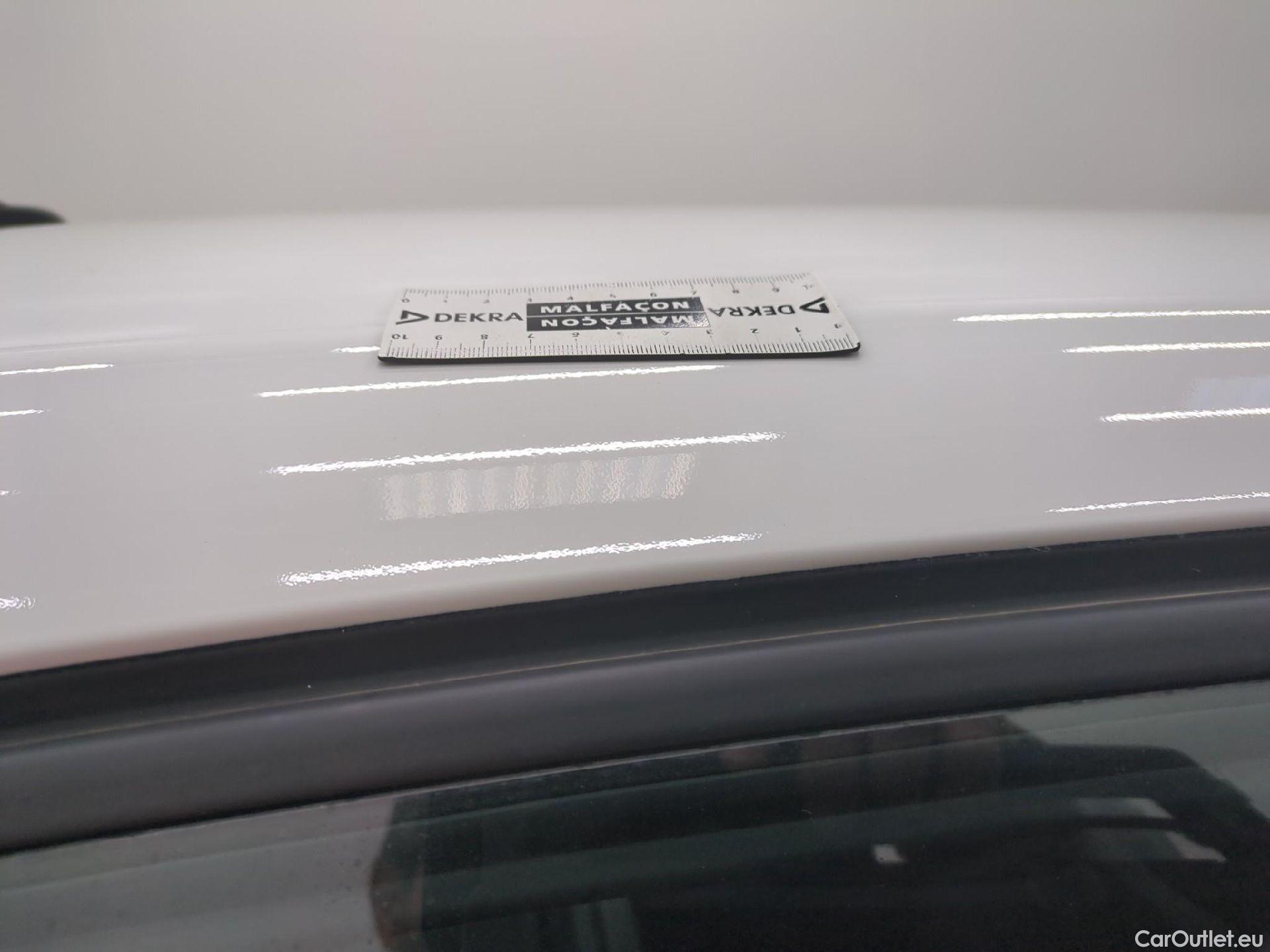  Peugeot  208 PEUGEOT  Affaire VU 5p Berline BlueHDi 100 ¤6.c S&S PREMIUM PACK #15