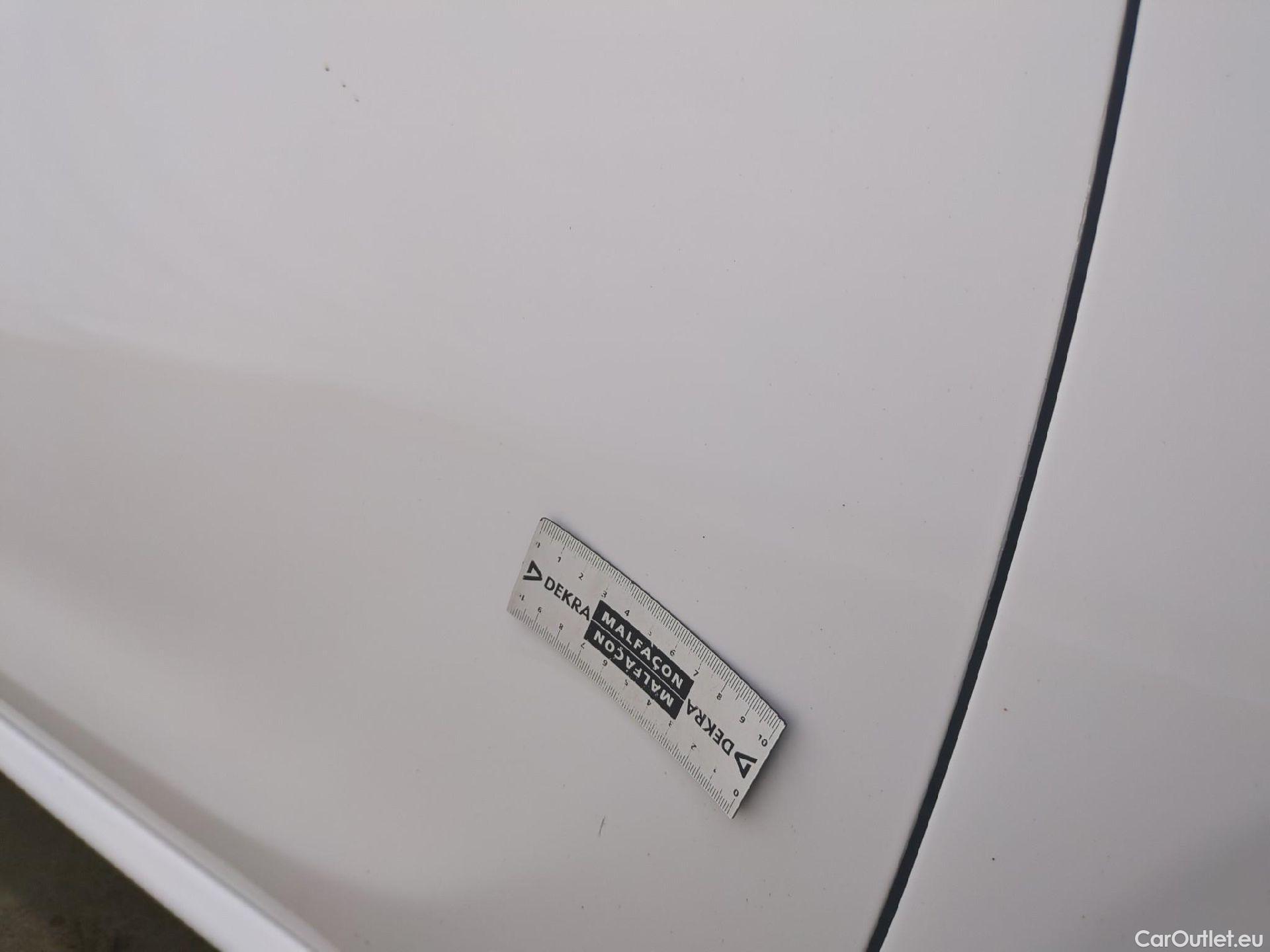  Peugeot  208 PEUGEOT  Affaire VU 5p Berline BlueHDi 100 ¤6.c S&S PREMIUM PACK #18