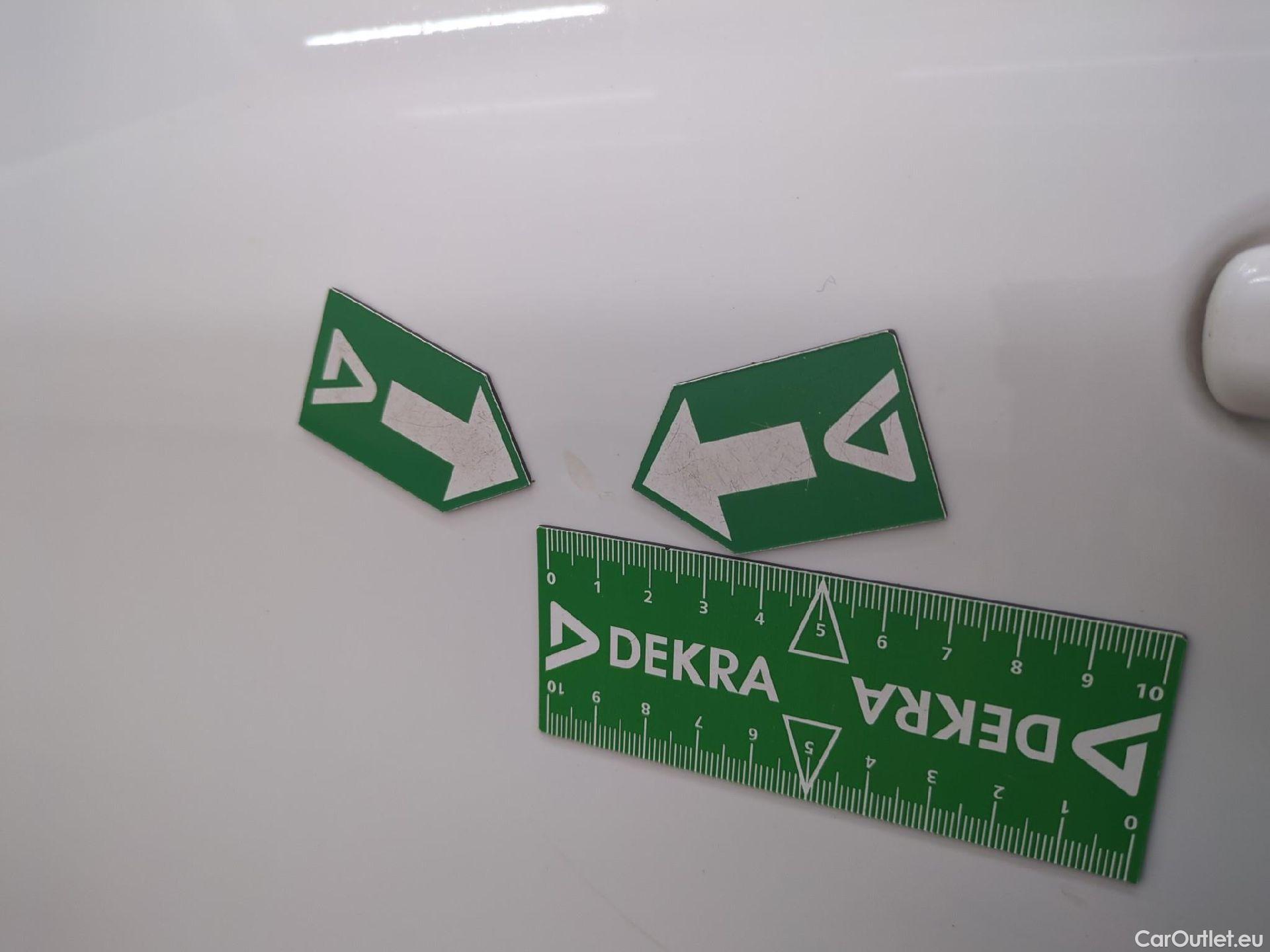  Peugeot  208 PEUGEOT  Affaire VU 5p Berline BlueHDi 100 ¤6.c S&S PREMIUM PACK #6