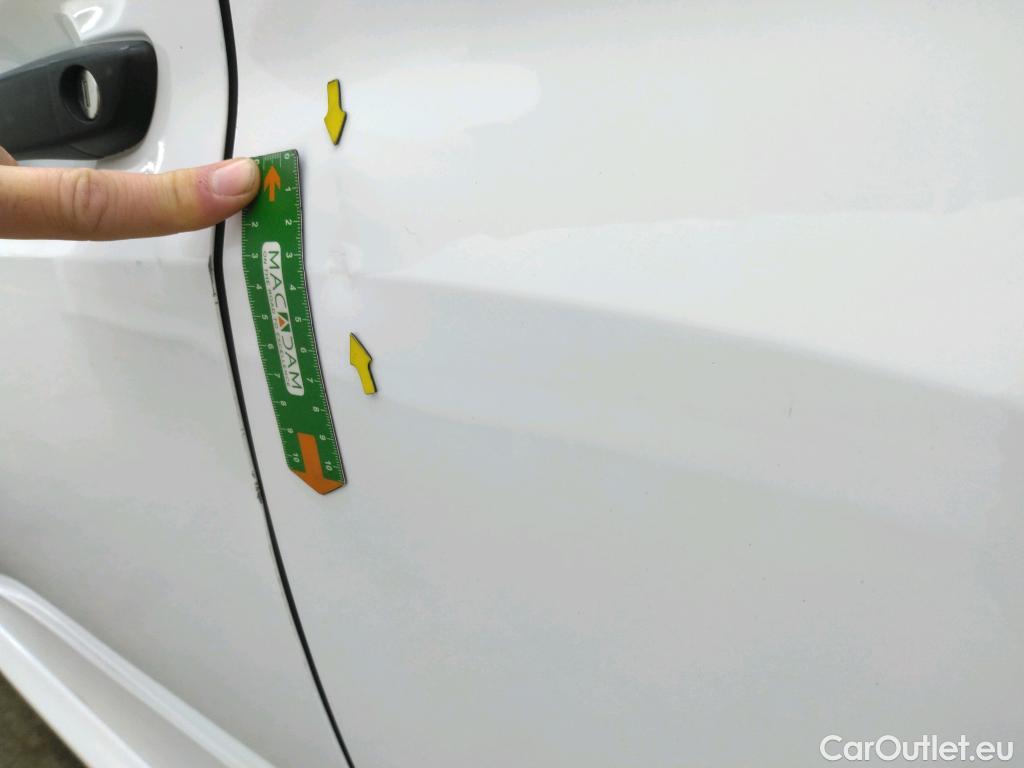  Peugeot  208  Premium 1.5 HDi 100CV BVM6 E6d #11