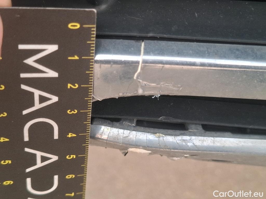  Mercedes  GLA MERCEDES-BENZ  / 2020 / 5P / SUV 1.3  250 e BUSINESS LINE DCT #19