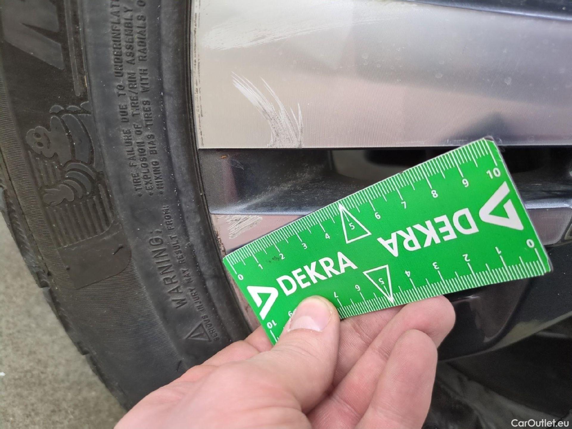  Peugeot  3008  II Allure Pack 1.2 PureTech 130CV BVA8 E6d #23