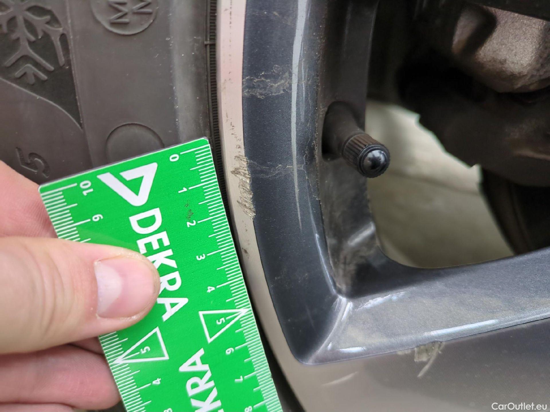  Peugeot  3008  II Allure Pack 1.2 PureTech 130CV BVA8 E6d #14