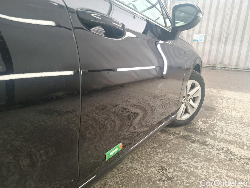  Volkswagen  Golf  VOLKSWAGEN / 2020 / 5P / Berline 1.5 TSI ACT OPF 130 BVM6 Life Busi 1st #21