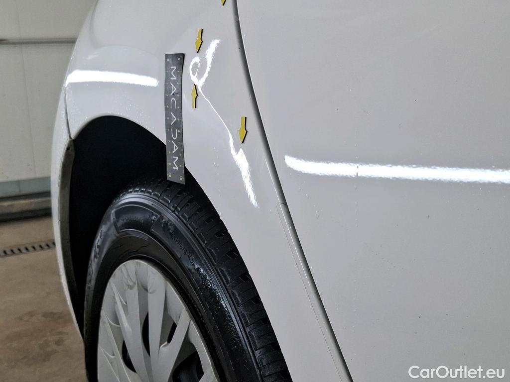  Toyota  Yaris TOYOTA  Hybride / 2019 / 5P / Berline Hybride 116h Dynamic Business Beyond Zer #26