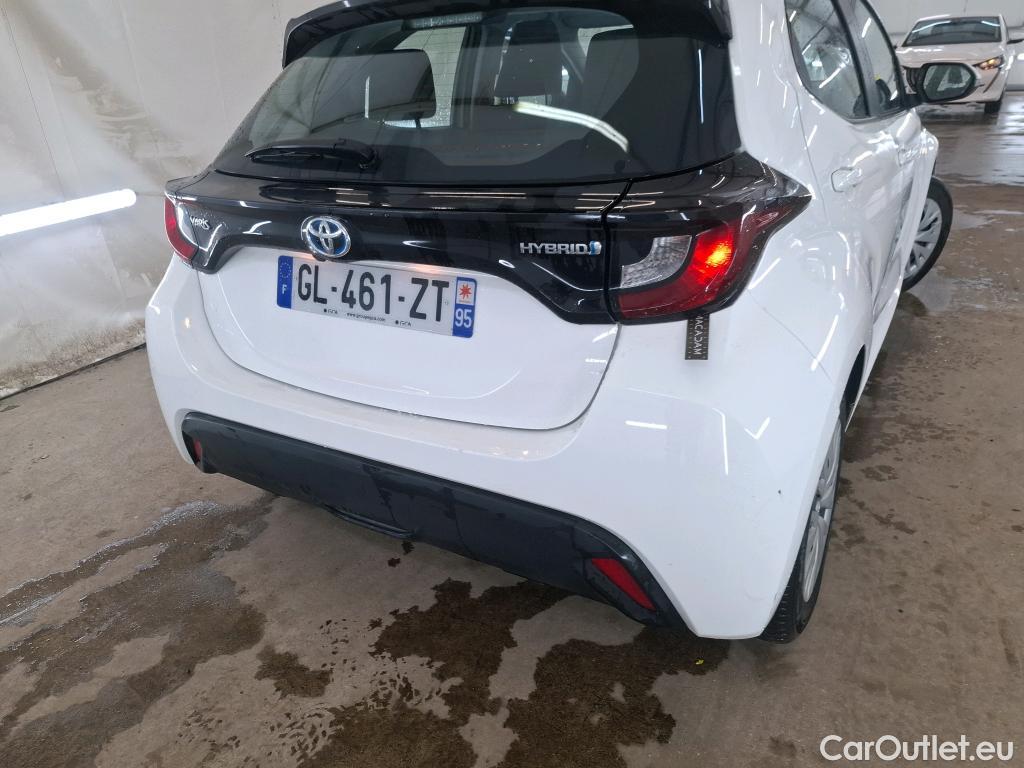  Toyota  Yaris TOYOTA  Hybride / 2019 / 5P / Berline Hybride 116h Dynamic Business Beyond Zer #32