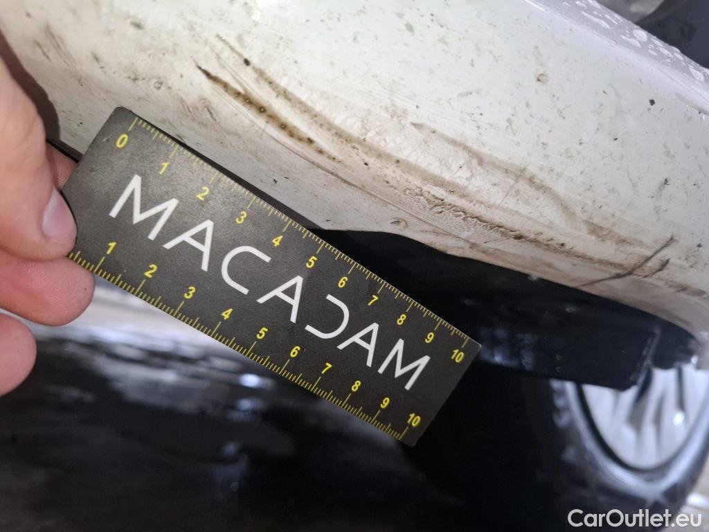  Toyota  Yaris TOYOTA  Hybride / 2019 / 5P / Berline Hybride 116h Dynamic Business Beyond Zer #8