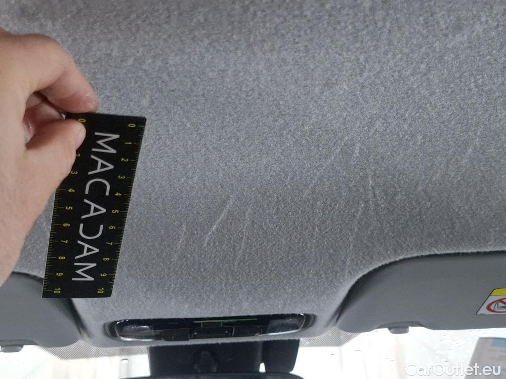  Toyota  Yaris TOYOTA  Hybride / 2019 / 5P / Berline Hybride 116h Dynamic Business Beyond Zer #23