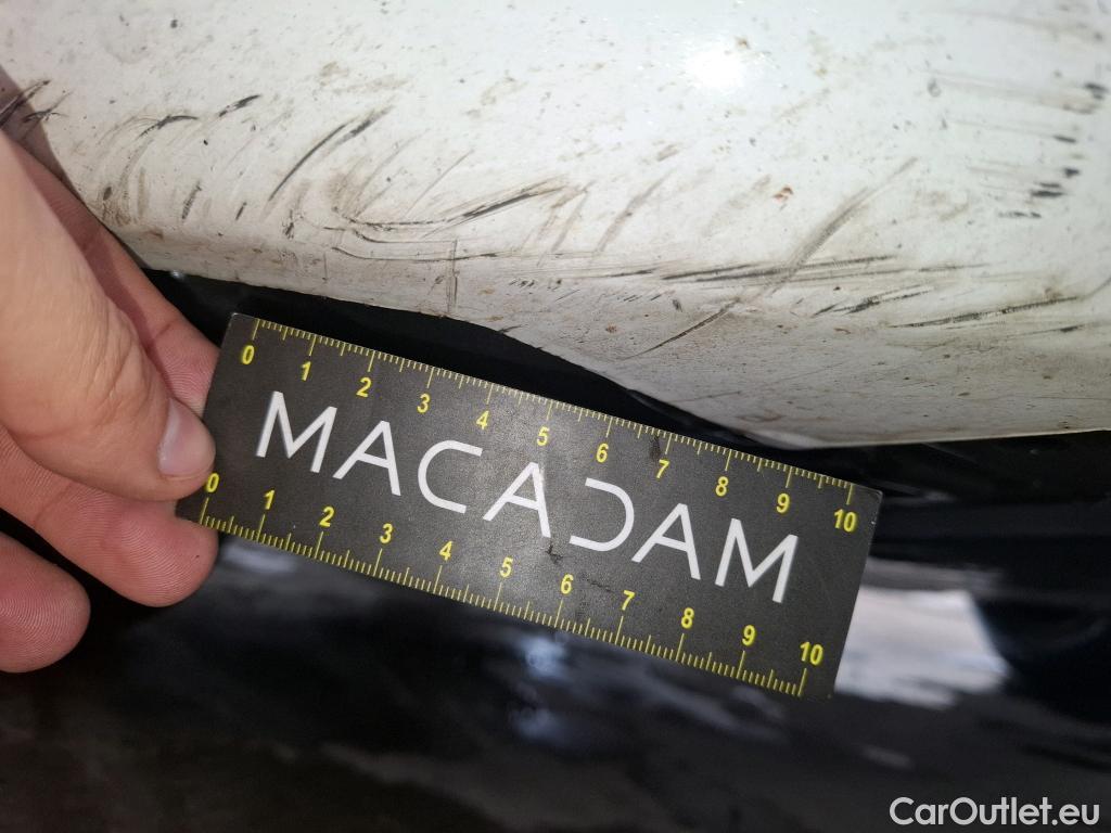  Toyota  Yaris TOYOTA  Hybride / 2019 / 5P / Berline Hybride 116h Dynamic Business Beyond Zer #14