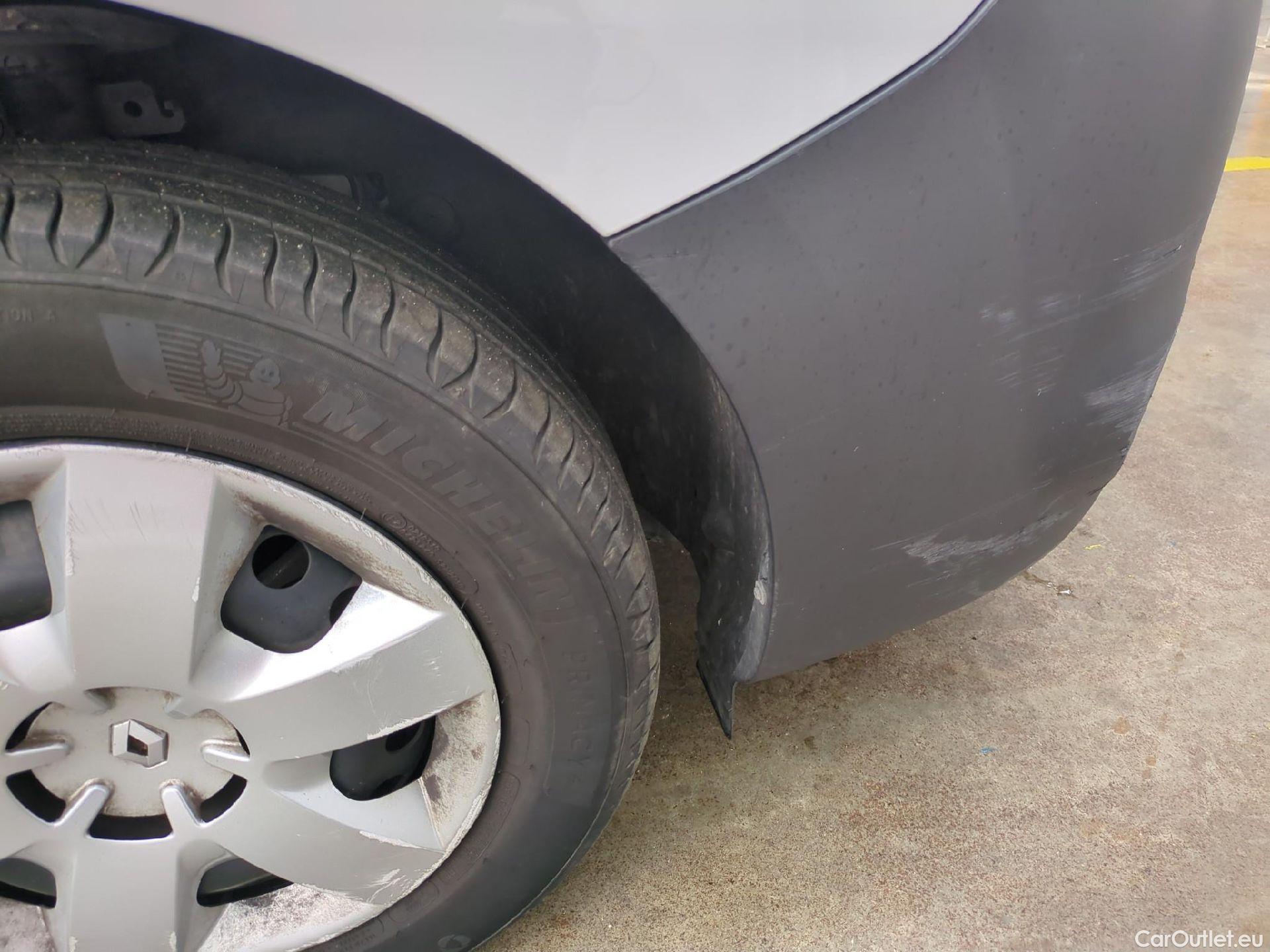  Renault  Kangoo  II Express Grand Confort (L1) 1.5 dCi 95CV BVM6 E6dT #15