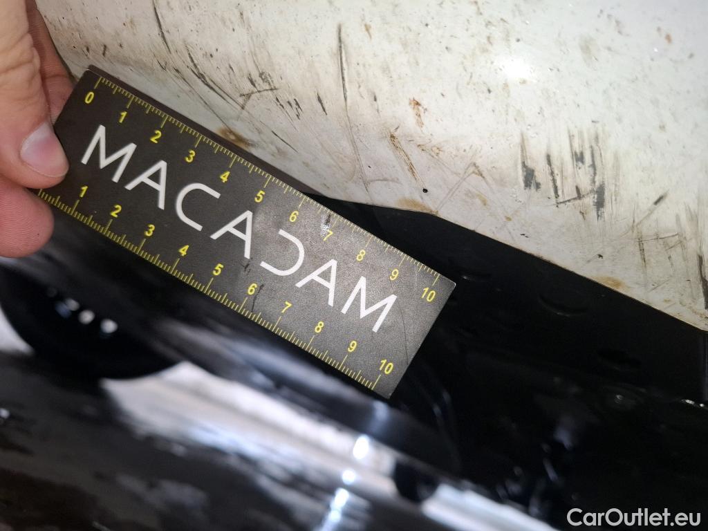  Toyota  Yaris TOYOTA  Hybride / 2019 / 5P / Berline Hybride 116h Dynamic Business Beyond Zer #6