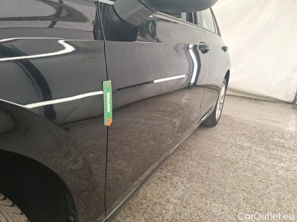  Volkswagen  Golf  VOLKSWAGEN / 2020 / 5P / Berline 1.5 TSI ACT OPF 130 BVM6 Life Busi 1st #23