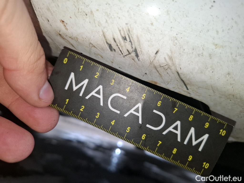  Toyota  Yaris TOYOTA  Hybride / 2019 / 5P / Berline Hybride 116h Dynamic Business Beyond Zer #7