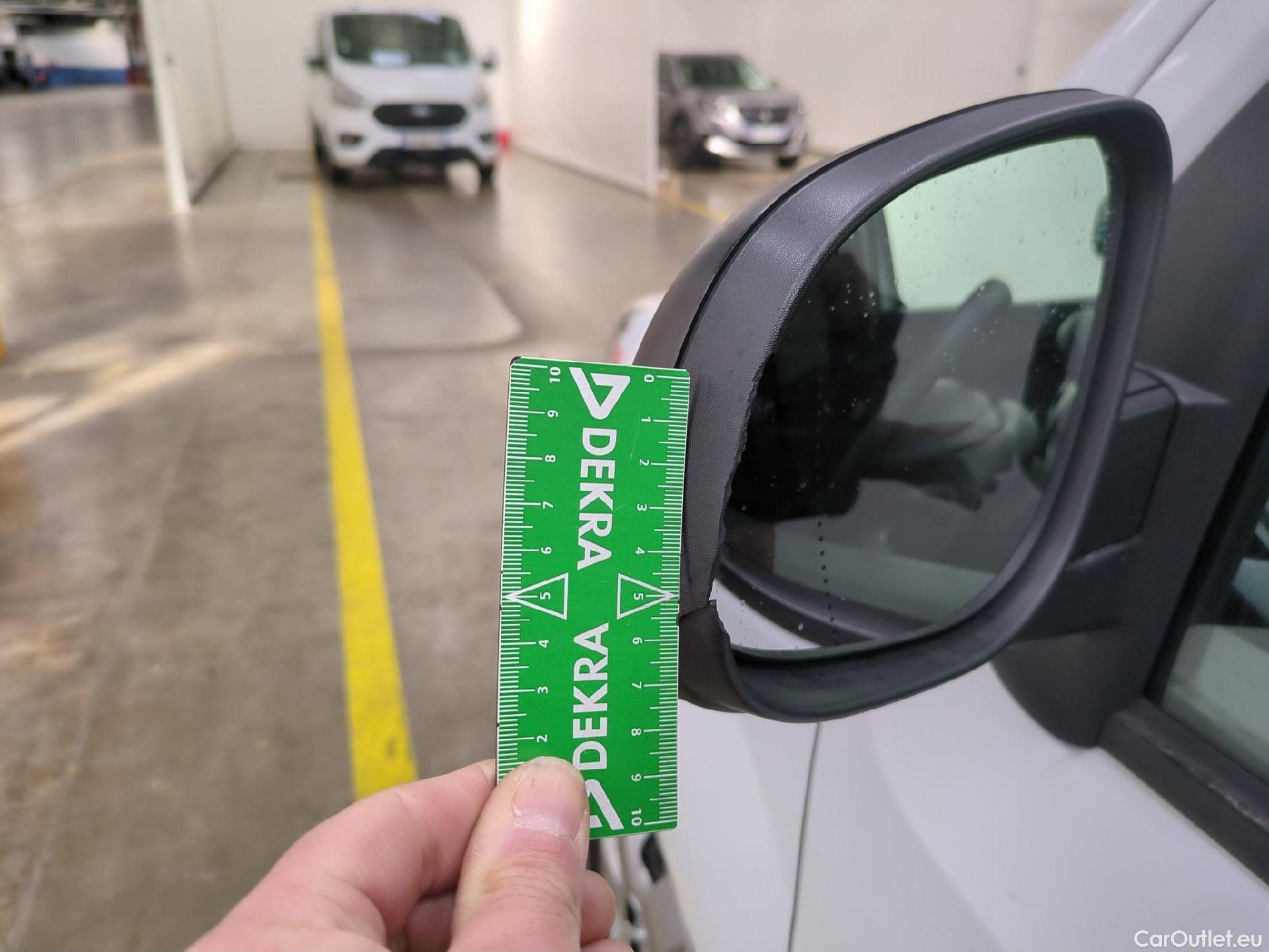  Renault  Kangoo  II Express Grand Confort (L1) 1.5 dCi 95CV BVM6 E6dT #20