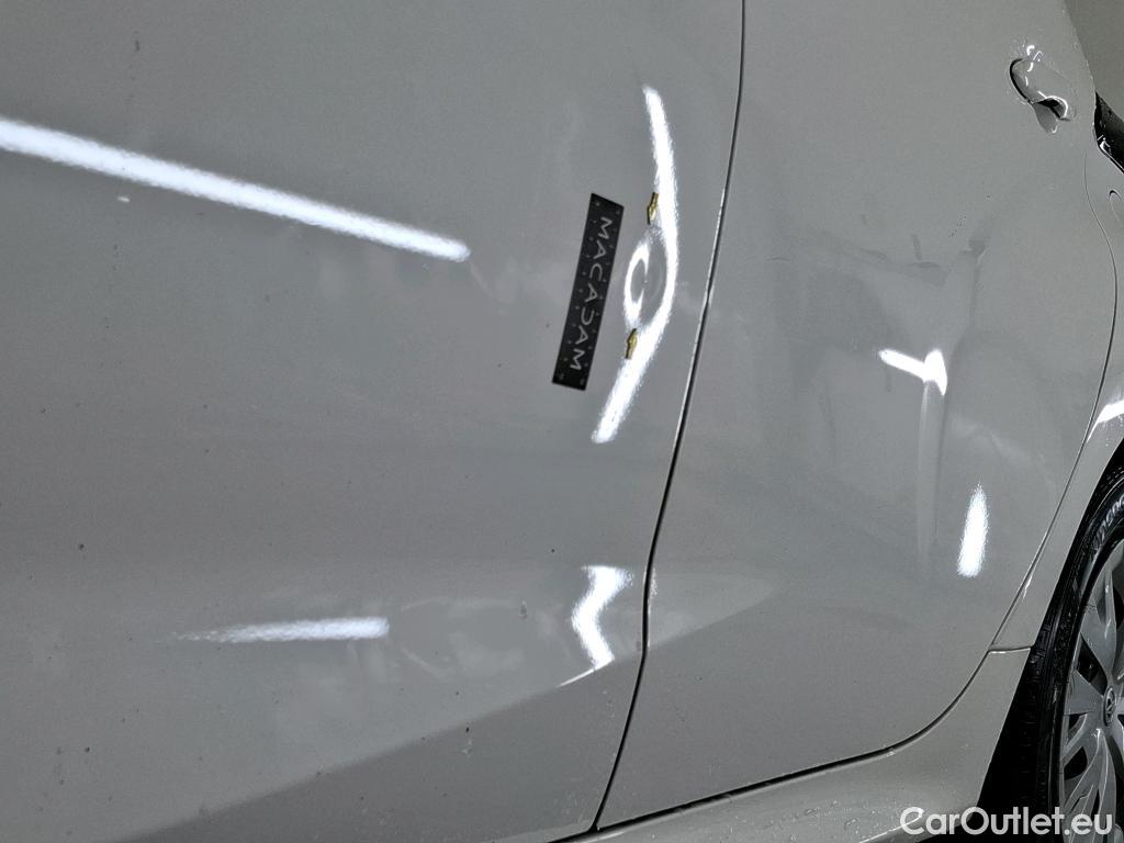  Toyota  Yaris TOYOTA  Hybride / 2019 / 5P / Berline Hybride 116h Dynamic Business Beyond Zer #2