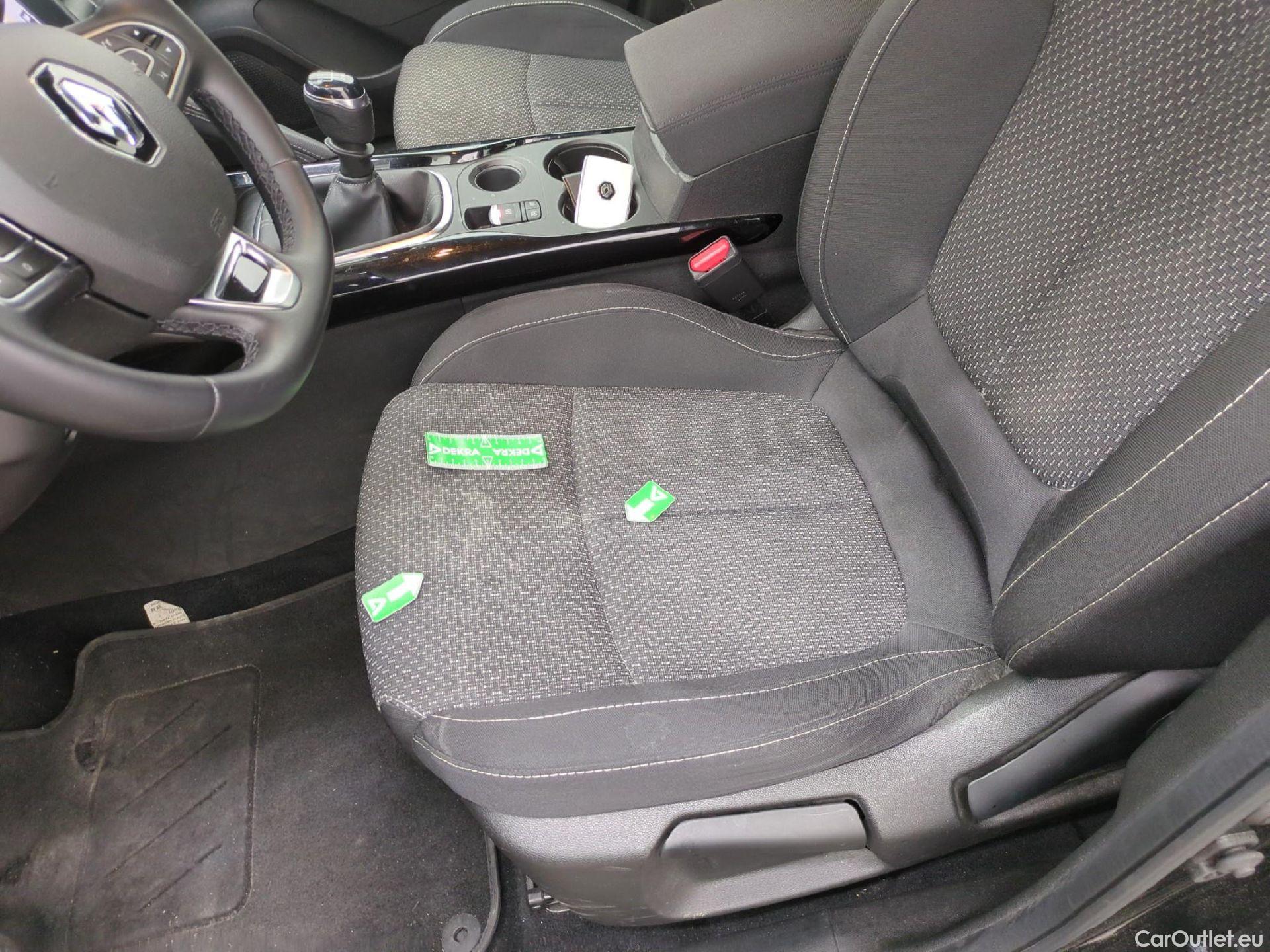  Renault  Kadjar RENAULT  5p Crossover Business TCe 140 FAP #2