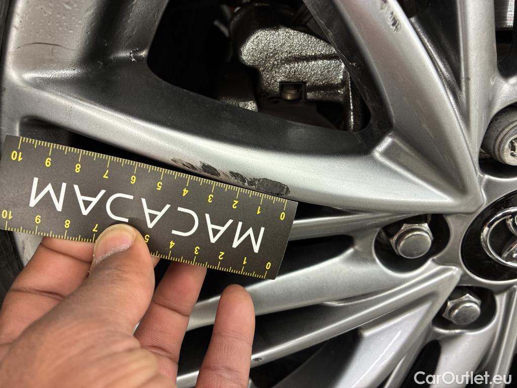  Toyota  C-HR TOYOTA  / 2016 / 5P / SUV 1.8 HYBRIDE 122 DISTINCTIVE #5