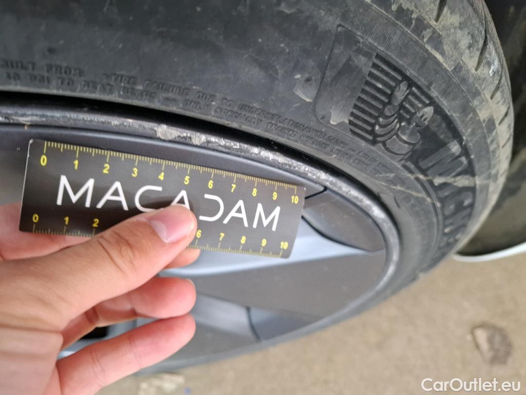  Tesla  Model 3 TESLA  / 2018 / 4P / Berline Grande Autonomie #12