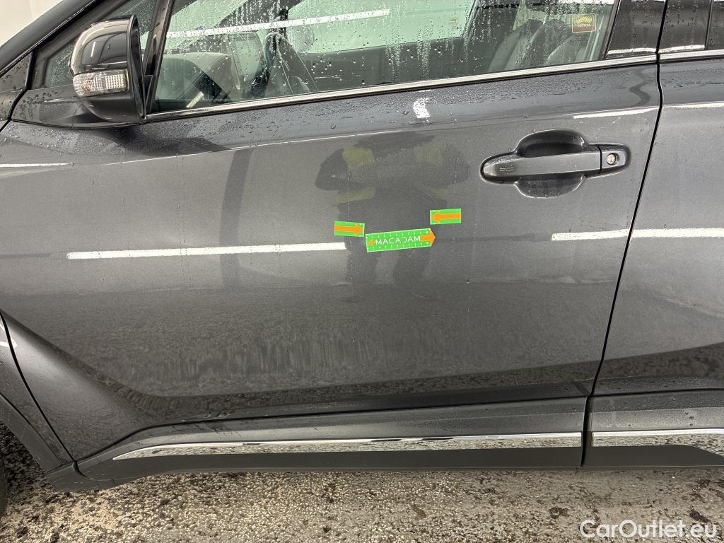  Toyota  C-HR TOYOTA  / 2016 / 5P / SUV 1.8 HYBRIDE 122 DISTINCTIVE #16