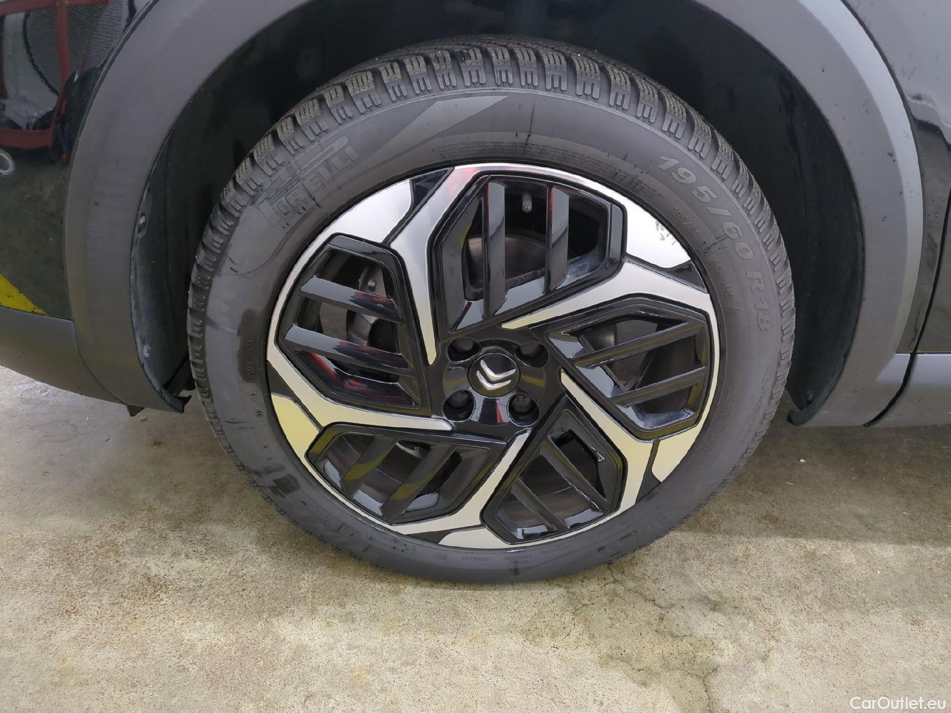  Citroen  C4  X Shine 1.2 PureTech 130CV BVA8 6E #1