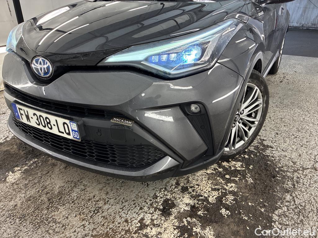  Toyota  C-HR TOYOTA  / 2016 / 5P / SUV 1.8 HYBRIDE 122 DISTINCTIVE #18
