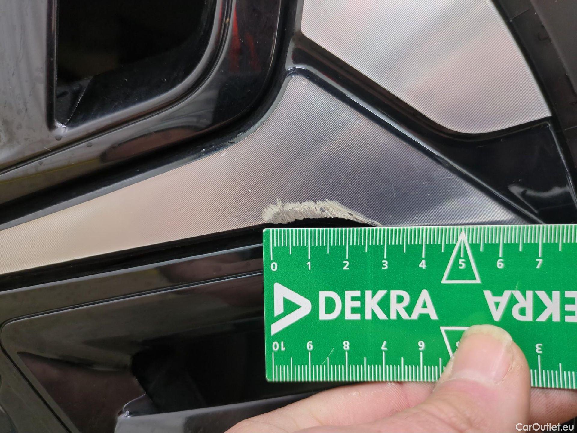  Citroen  C4  X Shine 1.2 PureTech 130CV BVA8 6E #9