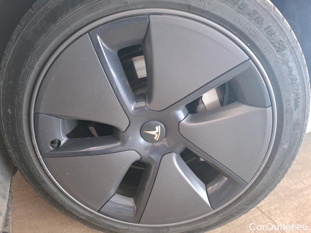  Tesla  Model 3 TESLA  / 2018 / 4P / Berline Grande Autonomie #19