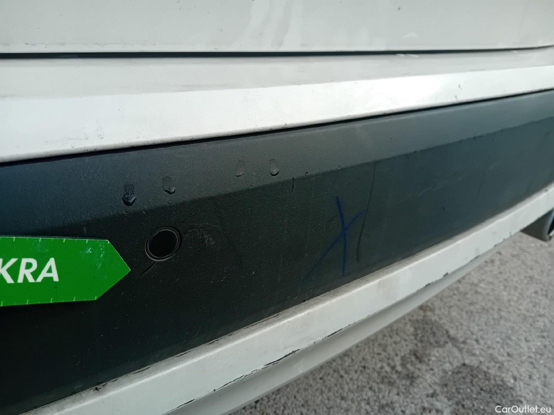  Bmw  X1 BMW  / 2019 / 5P / todoterreno sDrive18dA Corporate #9