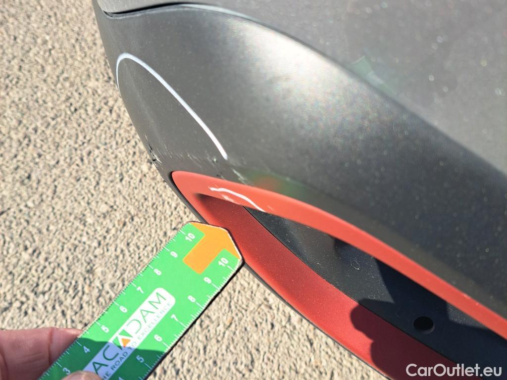  Citroen  C4 CITROEN  / 2020 / 5P / berlina con portón PureTech 130 S&S 6v Feel Pack #28