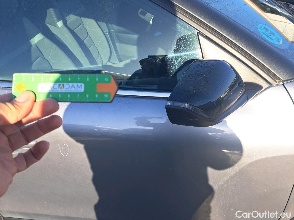  Citroen  C4 CITROEN  / 2020 / 5P / berlina con portón PureTech 130 S&S 6v Feel Pack #35