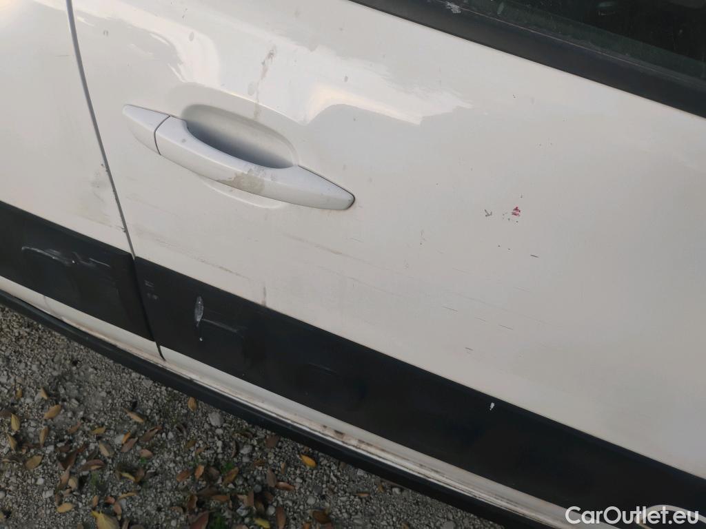  Citroen  C3  Feel 1.2 PureTech 80CV MT5 E6dT #18