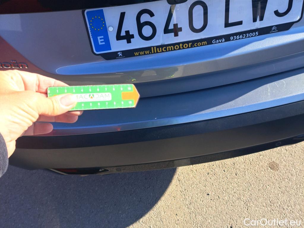  Citroen  C4 CITROEN  / 2020 / 5P / berlina con portón PureTech 130 S&S 6v Feel Pack #33