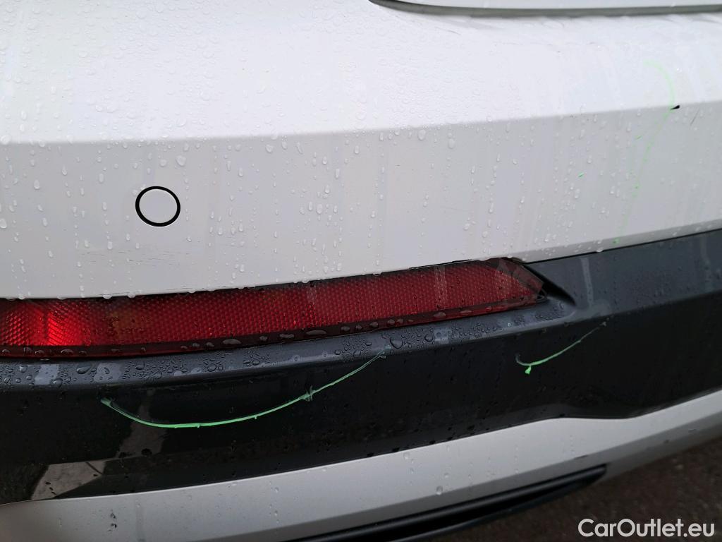  Audi  Q3 AUDI  / 2018 / 5P / todoterreno Advanced 35 TDI 110kW (150CV) S tronic (AC9) #13