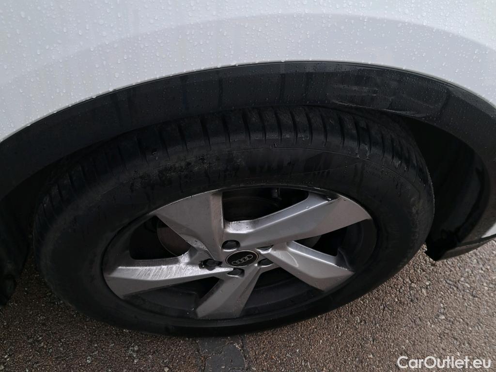  Audi  Q3 AUDI  / 2018 / 5P / todoterreno Advanced 35 TDI 110kW (150CV) S tronic (AC9) #11