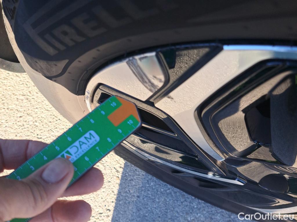  Citroen  C4 CITROEN  / 2020 / 5P / berlina con portón PureTech 130 S&S 6v Feel Pack #8