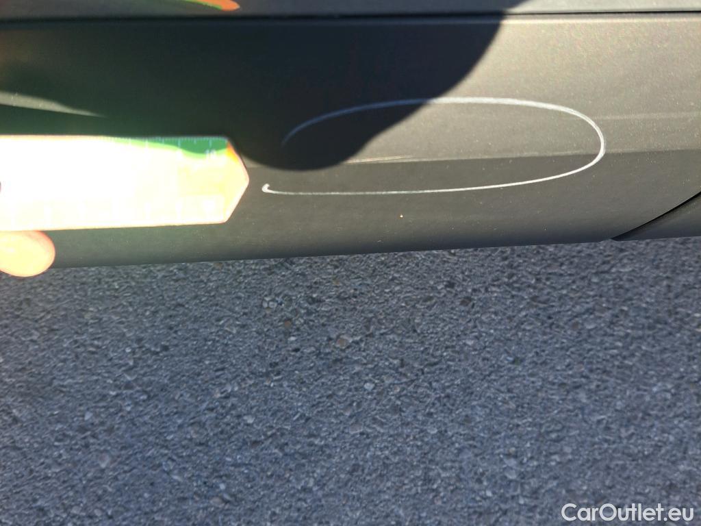  Citroen  C4 CITROEN  / 2020 / 5P / berlina con portón PureTech 130 S&S 6v Feel Pack #22