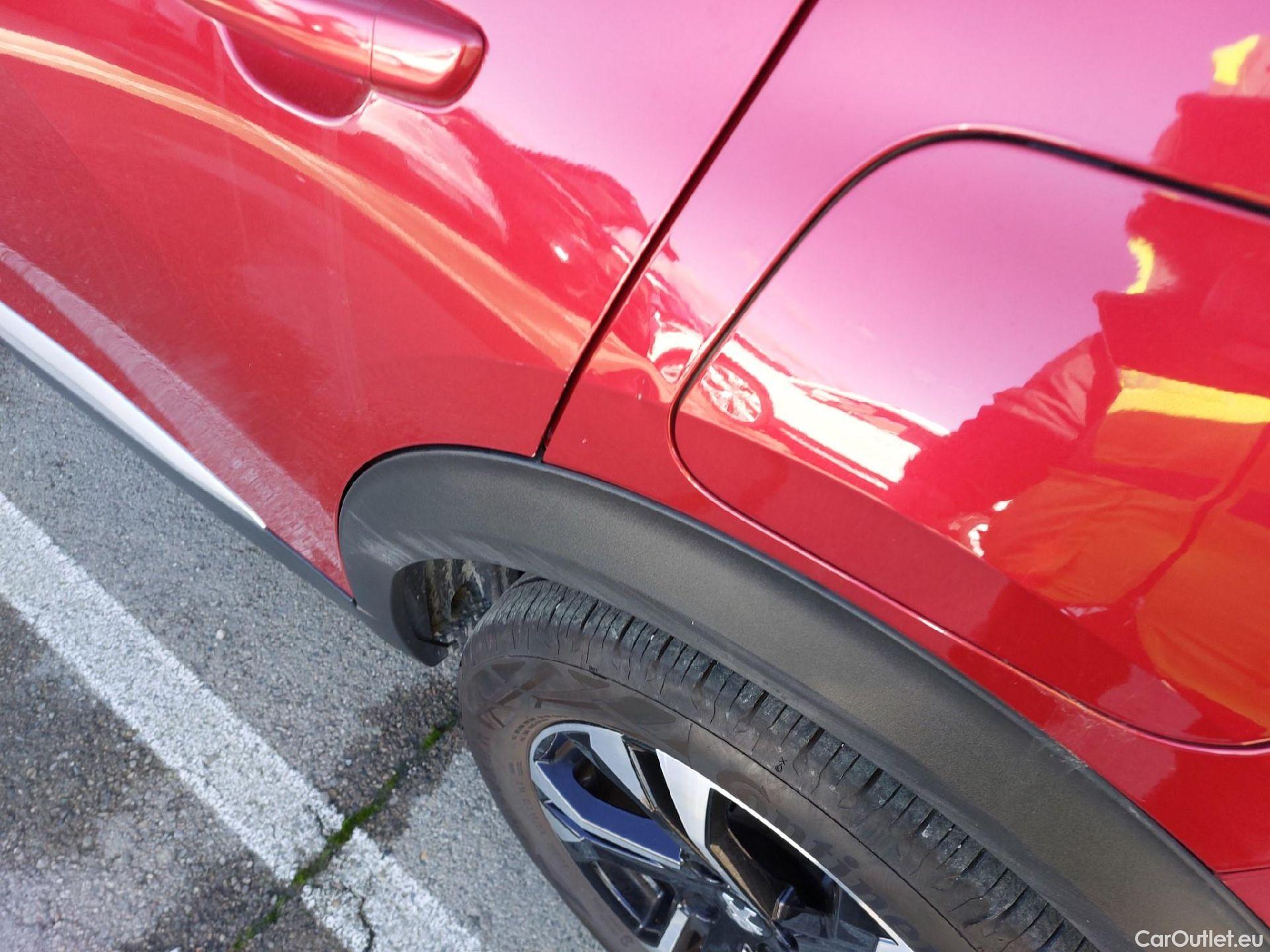  Peugeot  2008 PEUGEOT  / 2019 / 5P / todoterreno Allure Puretech 130 S&S EAT8 #13