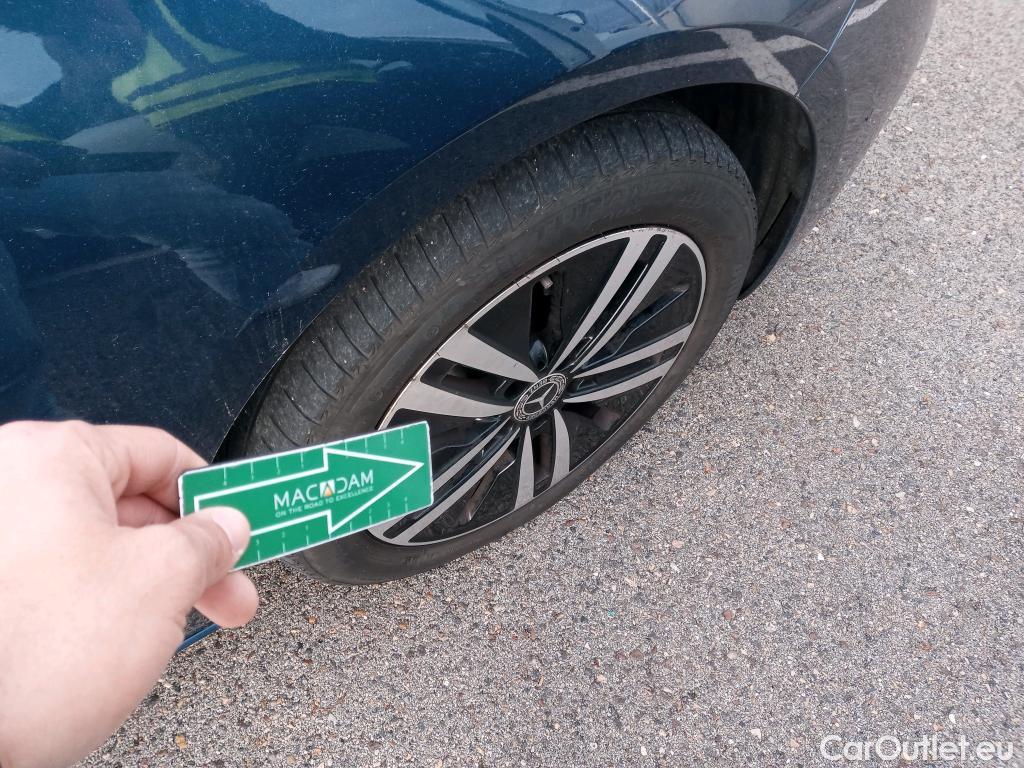  Mercedes  B-Klasse MERCEDES-BENZ Clase B / 2019 / 5P / monovolumen compacto B 250 e #4