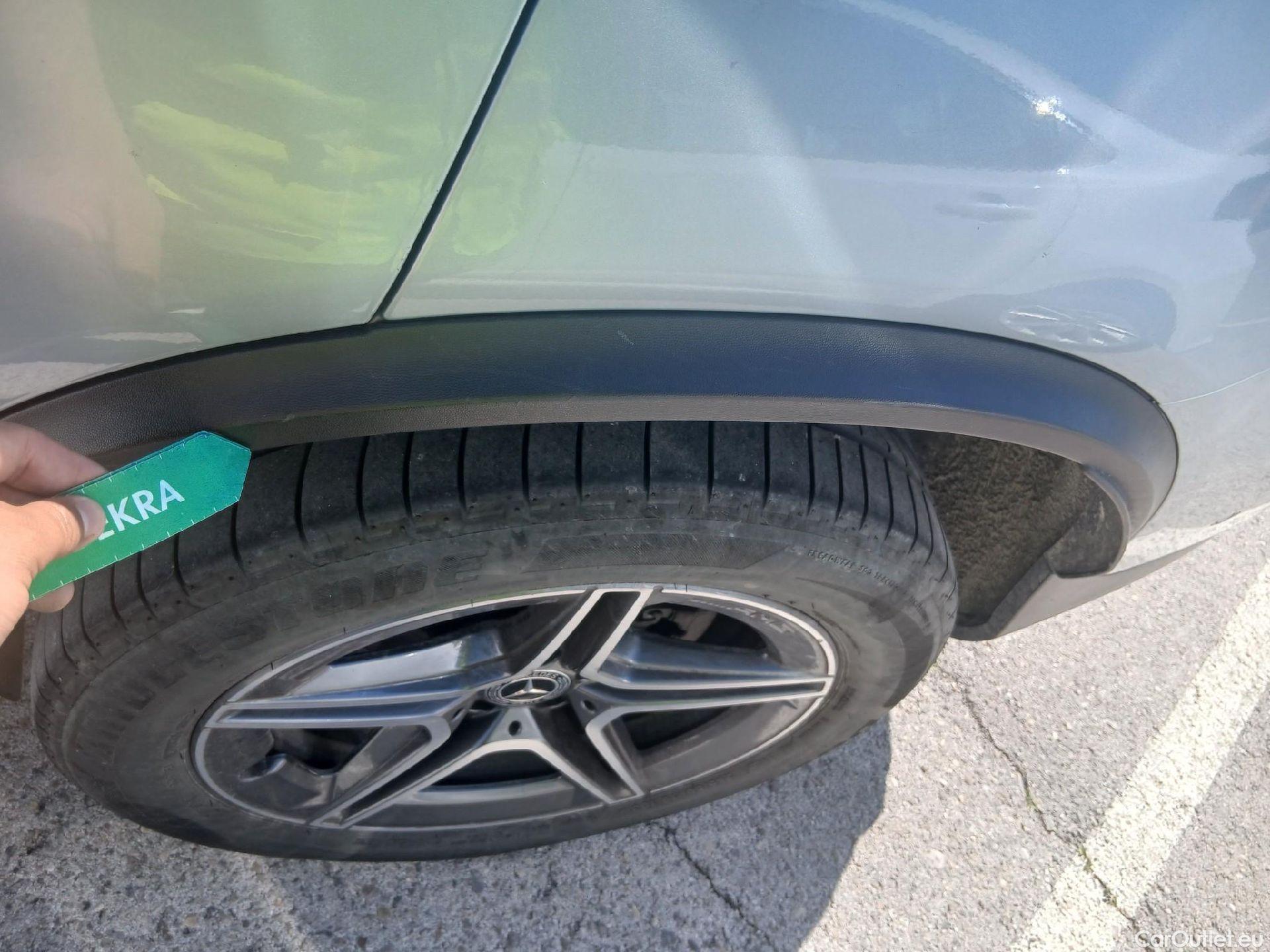  Mercedes  G-Klasee MERCEDES-BENZ GLC Coupé / 2019 / 5P / coupé GLC 300 e 4MATIC #22