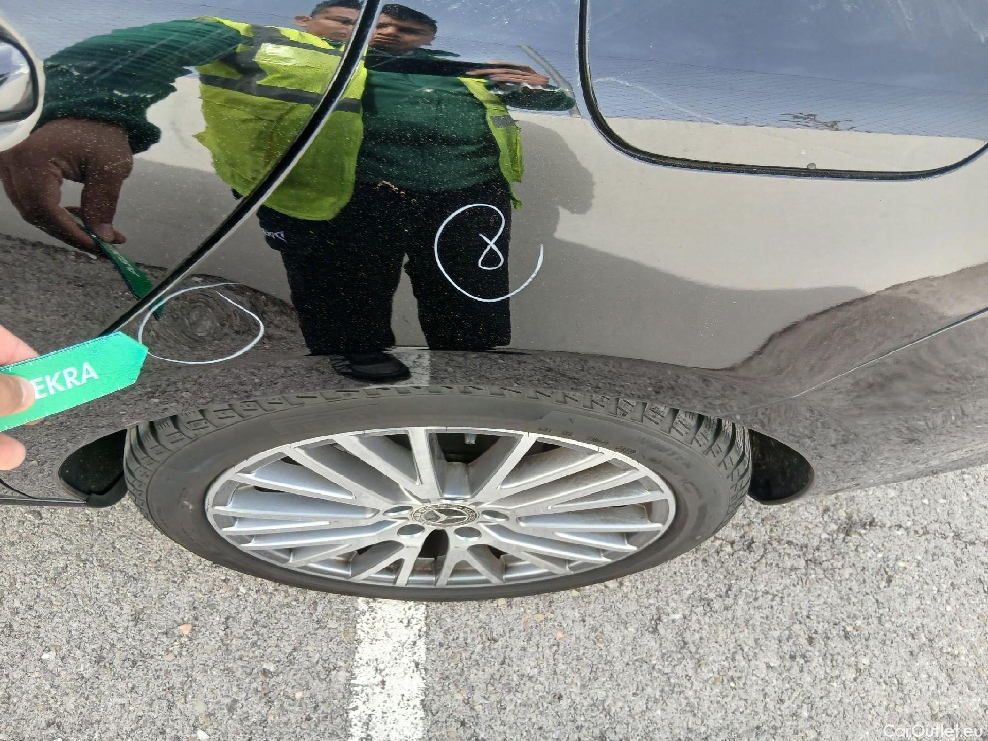  Mercedes  CLA-Klasse MERCEDES-BENZ CLA / 2019 / 4P / coupé CLA 220 D DCT #8