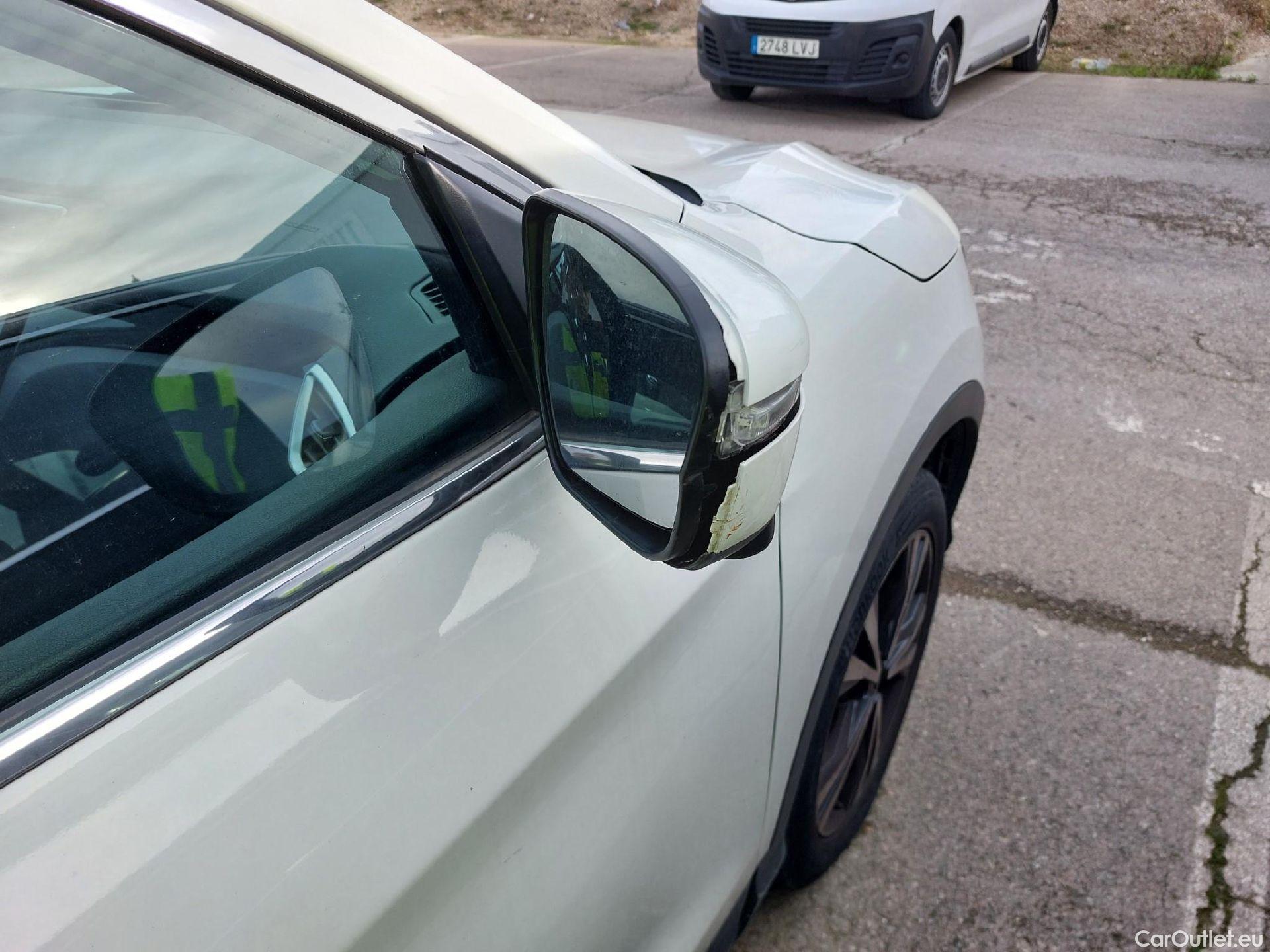  Nissan  Qashqai NISSAN  / 2017 / 5P / todoterreno DIG-T 103 kW (140 CV) E6D N-CONNECTA #21