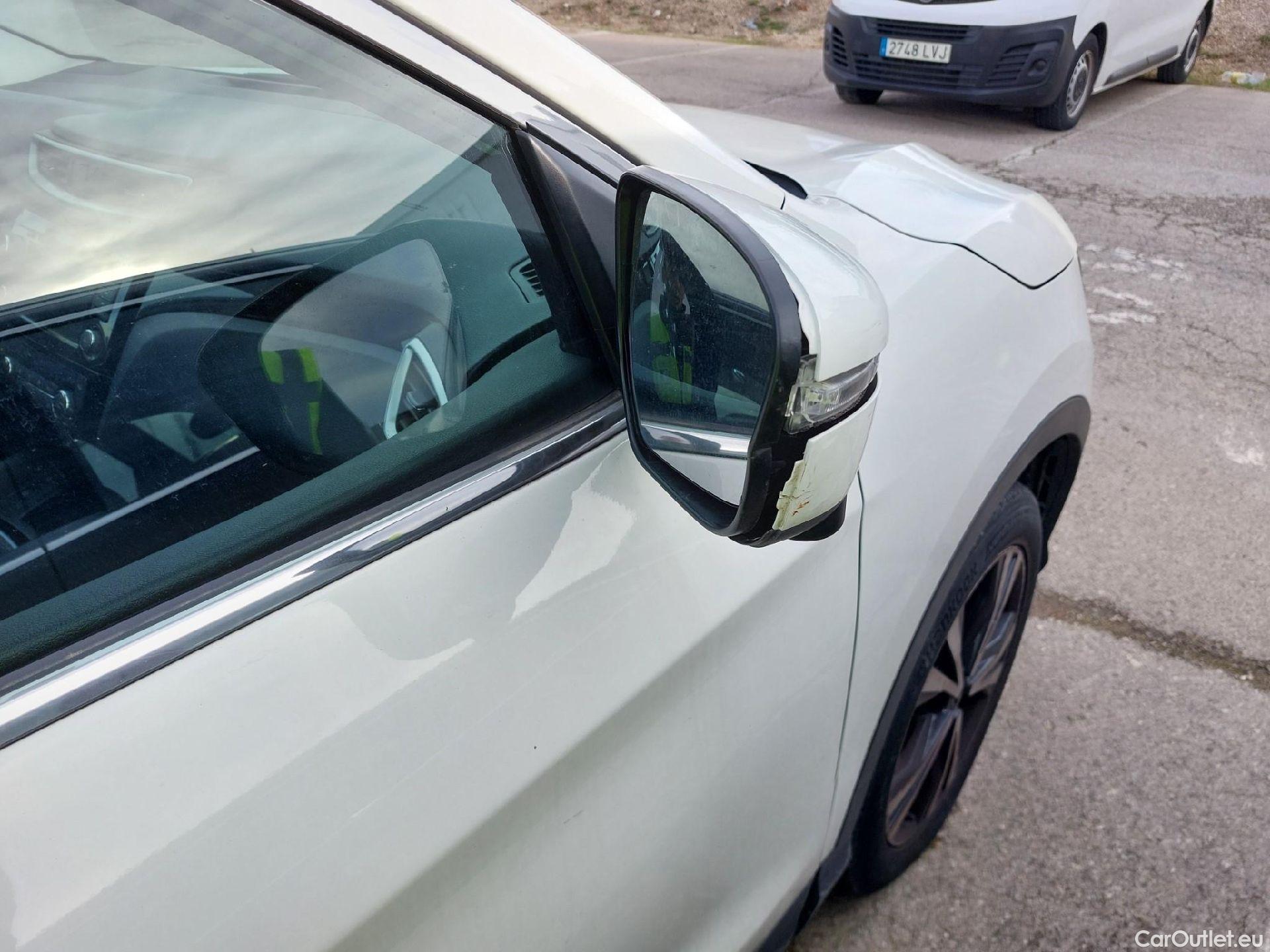  Nissan  Qashqai NISSAN  / 2017 / 5P / todoterreno DIG-T 103 kW (140 CV) E6D N-CONNECTA #20