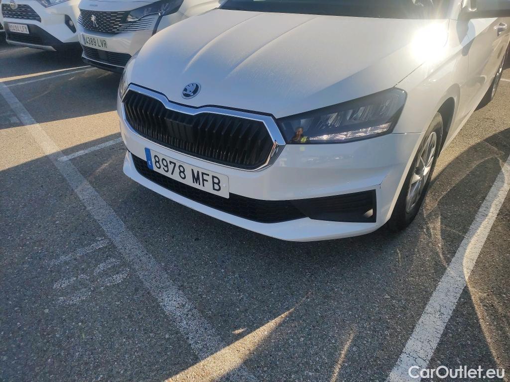 Skoda  Fabia SKODA  / 2021 / 5P / berlina con portón 1.0 TSI 70KW (95CV) Ambition (AC) #34
