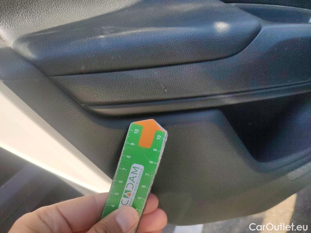  Skoda  Fabia SKODA  / 2021 / 5P / berlina con portón 1.0 TSI 70KW (95CV) Ambition (AC) #20